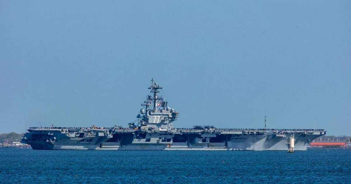 মধ্যপ্রাচ্যে ইরান উপকূলে মার্কিন রণতরি ‘বুশ’ মোতায়েন